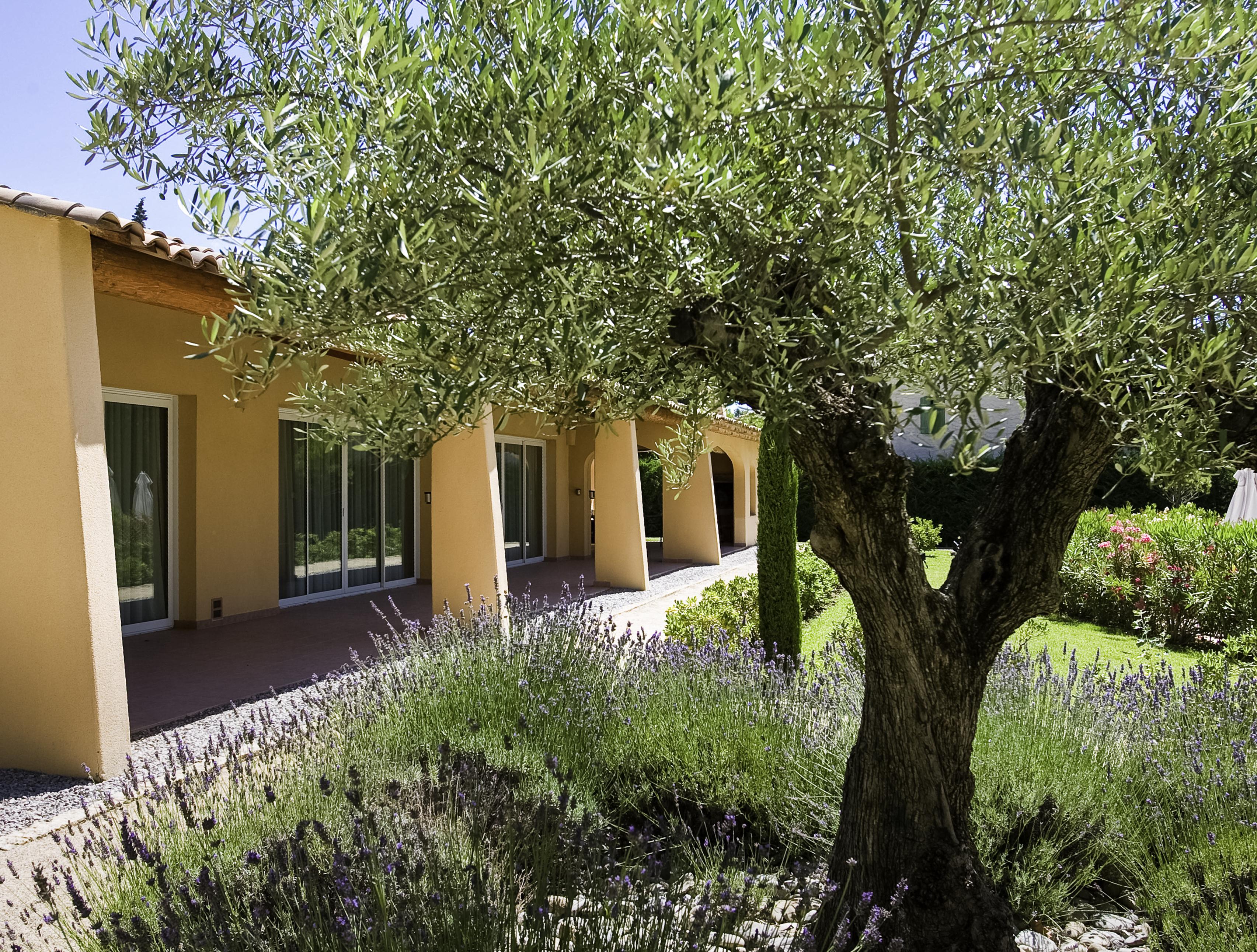 Novotel Aix-En-Provence Pont De L'Arc Εξωτερικό φωτογραφία