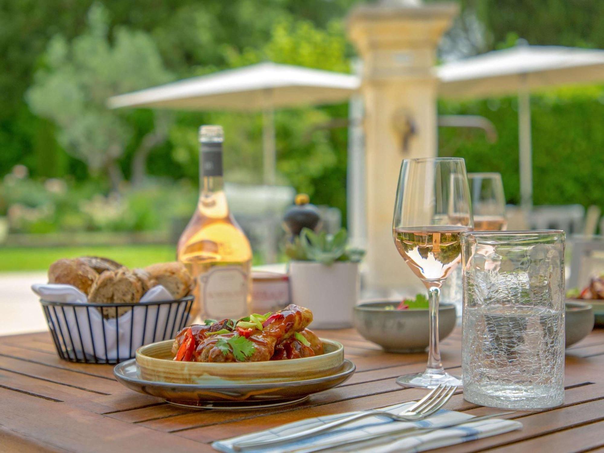 Novotel Aix-En-Provence Pont De L'Arc Εξωτερικό φωτογραφία